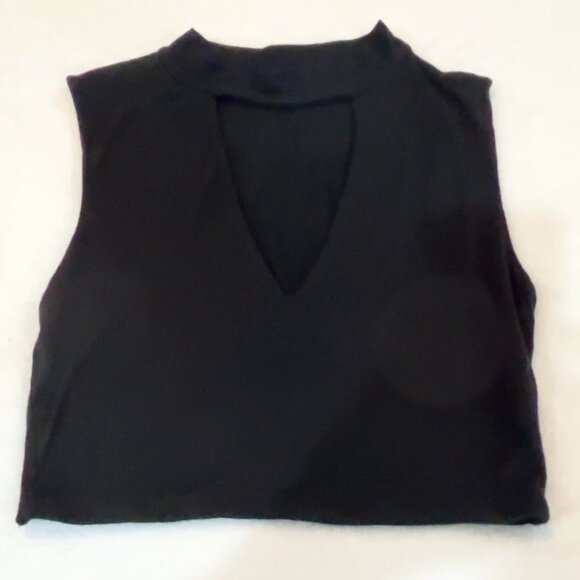 Brand New Black UK2LA Crop Top Size M/L NWOT - Picture 6 of 6